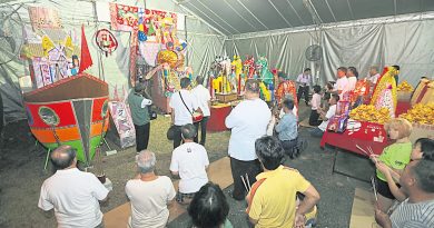 【今日森美兰头条】 祈求平安风调雨顺  经济不景也要庆盂兰节