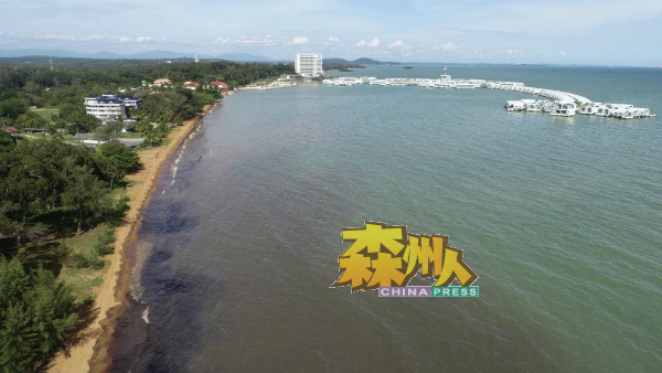 镜子海滩至坡珠迪岛出现长达3公里的海岸被关闭，禁止游客和公众进入。