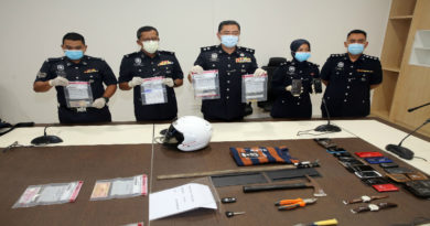 ◤文丁窃案频频◢横行文丁匪党落网了！警捕6人  揭干案累累