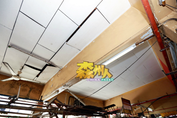 虽然一些天花板已获维修，但没多久又再出现损坏情况。