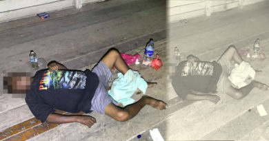 拥犯罪前科男子暴毙废弃屋中