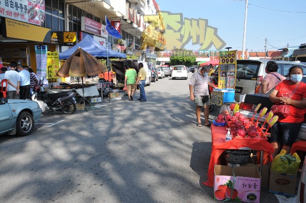 亚沙再也第一期商业区早市终于获得芙蓉市政局合法化，早市小贩今后无需担心被官员取缔。