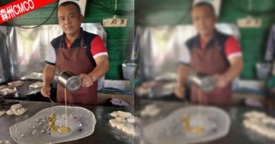 不靠政治谋生  协调员卖印度煎饼