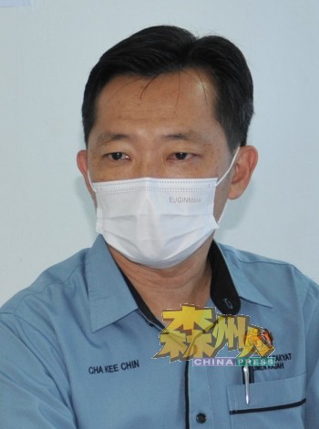 谢琪清虽与确诊者未有直接的接触，为安全起见前往检测。