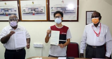 ◤森州MCO◢外出处理燕屋投诉 农友被警截查中罚单