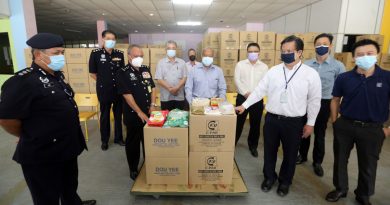 ◤复苏计划◢1400人向警求助 黄天保助采购8吨物资捐警方