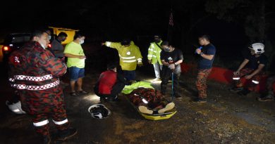 天气恶劣下大雨 华裔夫妇登山迷路