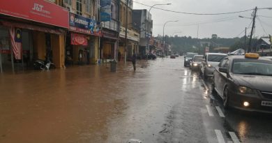 豪雨来袭  汝来旧街又水灾