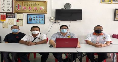 马口议员服务中心 为水患灾黎筹集物资