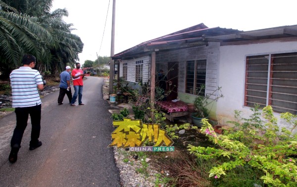 甘榜朱湖总共有8个住家成功申请住家地契。