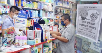 【森州人头条】疫情仍肆虐 市民继续戴口罩防疫