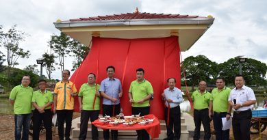张聒翔：墓地越来越少 支持民间   建骨灰塔