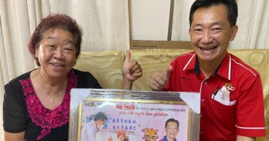 为谢琪清进行“另类”助选 海报婆婆：我有福气