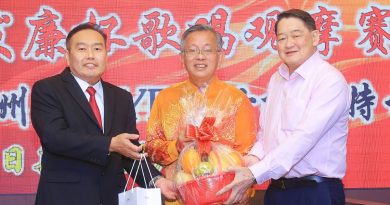 周世扬：团结政府需要人民配合 凝聚力量发展国家