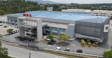 助理市议员迟迟未续约 掀起职位被腰斩疑云