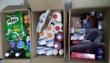 买1包饼偷55日用品 华裔少女霸市混水摸鱼落网