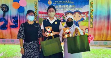 全校仅10名学生 礼仁园华小办2人毕业礼