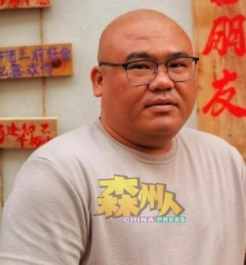 杨庆祥出任淡边马青区团新任团长。