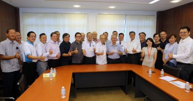 把慈善工作延伸到教育 森华专科医院捐森2独中30万