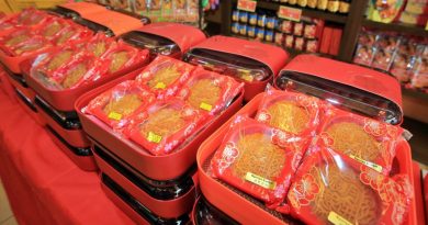 【森州人头条】原料起价荷包缩水 月饼送礼好景不再