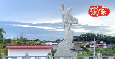 12尺女娲像抵四师爷庙 先声夺人大派财