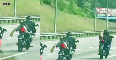 扮超人危险骑摩哆 波警捉6公路流氓