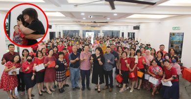 颜淑霞调派到文丁 三民华小不舍欢送