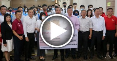 陆兆福送振中新春大礼 80万捐款45台笔电到手了