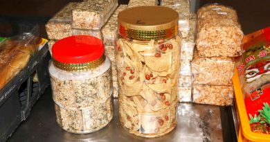 森州人头条｜农历新年将结束 商家抛售年饼年柑新年衣
