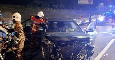 大道4车连环撞 3人受伤送院