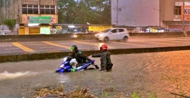 店前道路逢雨成灾 业者怒轰代议士不见人影