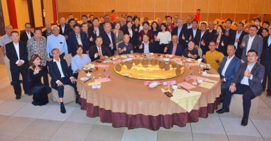 森中总接待华商大会宾客 为森州招商引资