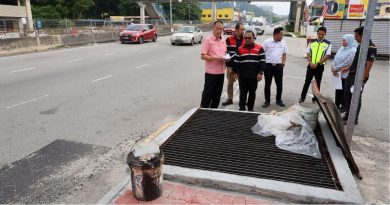 44万提升亚沙路工程 萧妙光：解决排水路陷问题