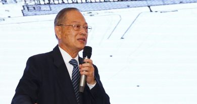 张贤炳：为学生排忧解难 培训每位教师成辅导员