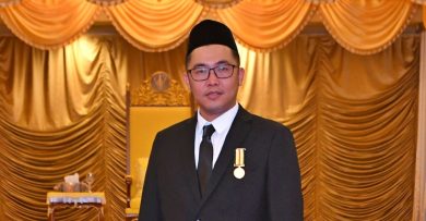 马青波德申副团长包久清 荣膺PJK勋衔