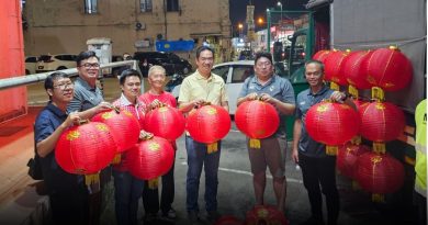 2000灯笼高高挂 马口大街春意浓