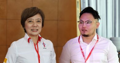 陈丽群林骏荣不战而胜 领导森民行妇女组社青团