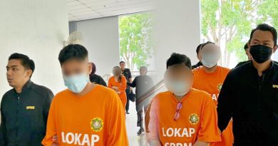 涉虚假文件申请外劳准证 5公司高层遭反贪会扣查
