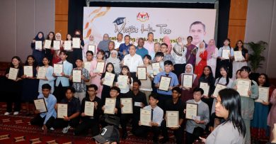 全森38名STPM满分“状元” 获陆兆福奖励RM 2000　