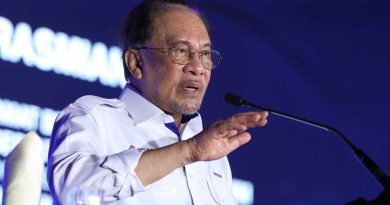 安华：中央批准解决 金马士军营土地赔偿