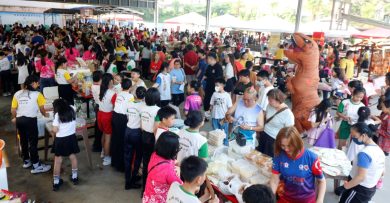 逾千人热情支持新华小学义卖会 以行动传承华教情怀