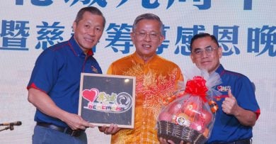 周世扬：通过援助不封闭 弱势群   勇敢  融入社会